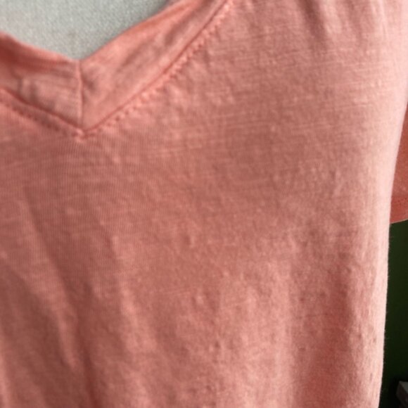 Women's George Peach V-Neck T-Shirt Size XL - Picture 3 of 4